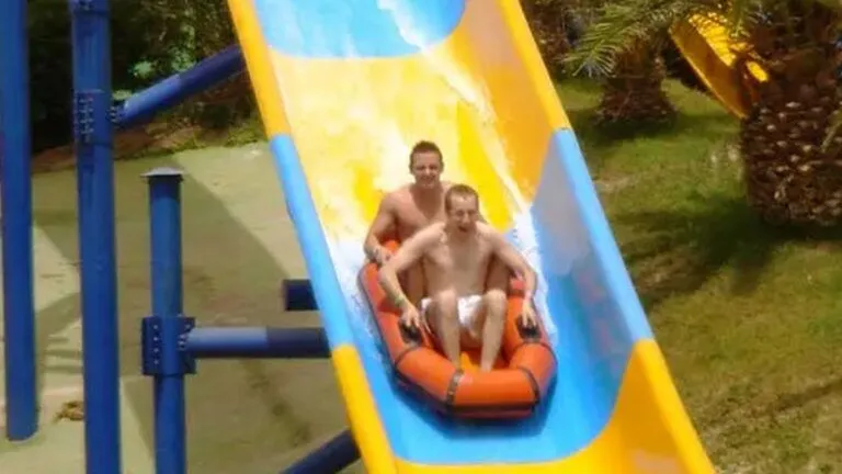 Thunder Cruise