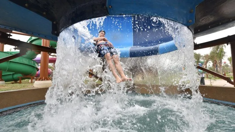 Twister Slide