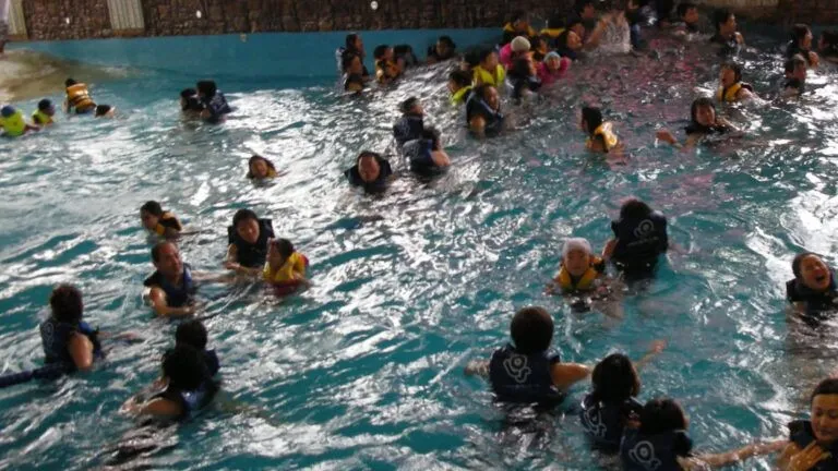 Wave Pool