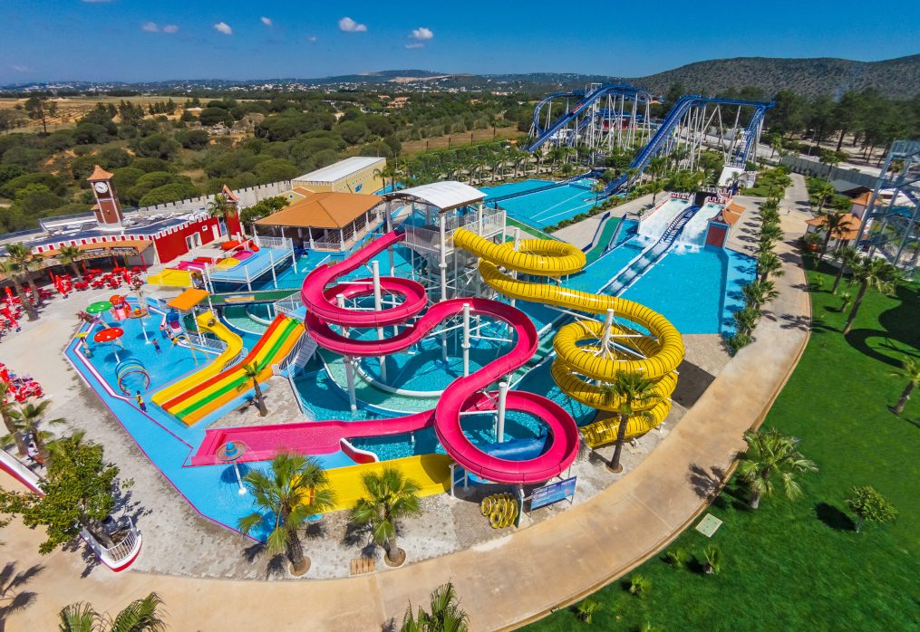 Color Psychology in Water Parks